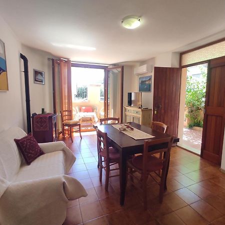 Casa Goletta Soggiorno Per 4 A 2 Minuti Dalla Spiaggia Iunq0334 カーラゴノネ エクステリア 写真