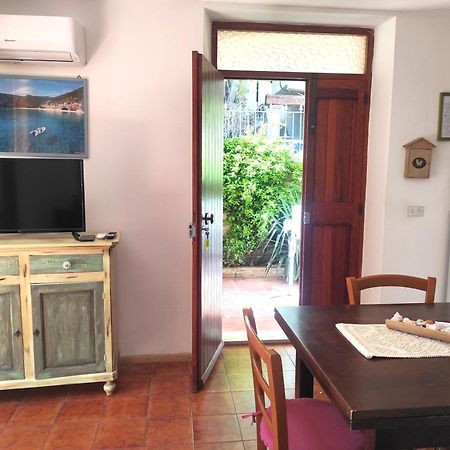 Casa Goletta Soggiorno Per 4 A 2 Minuti Dalla Spiaggia Iunq0334 カーラゴノネ エクステリア 写真
