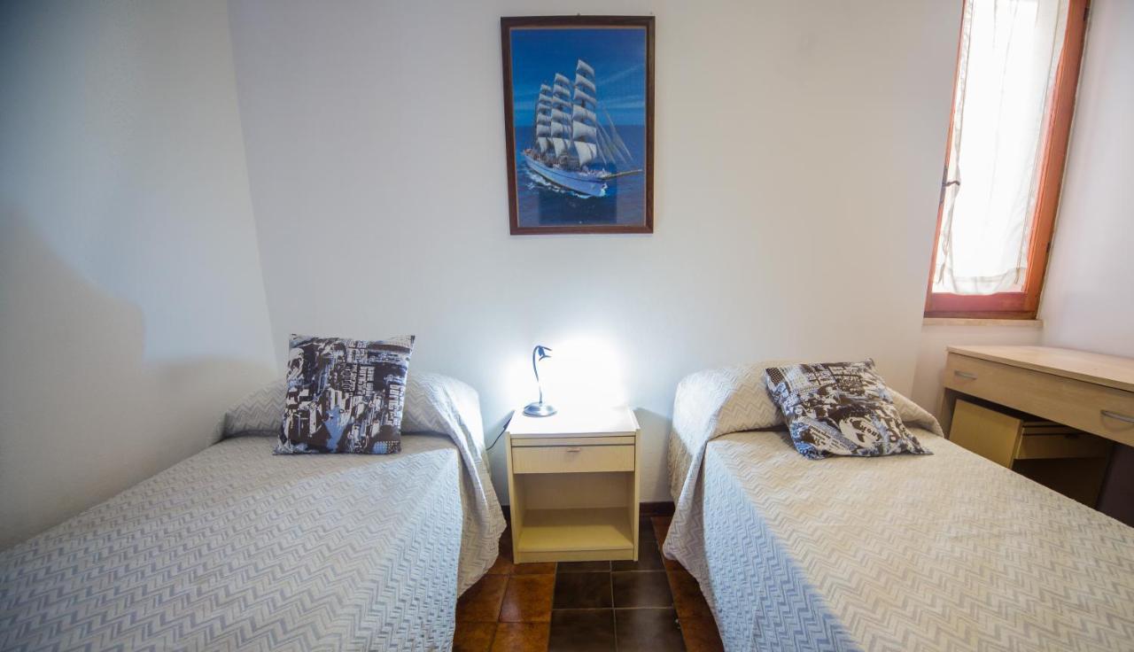 Casa Goletta Soggiorno Per 4 A 2 Minuti Dalla Spiaggia Iunq0334 カーラゴノネ エクステリア 写真