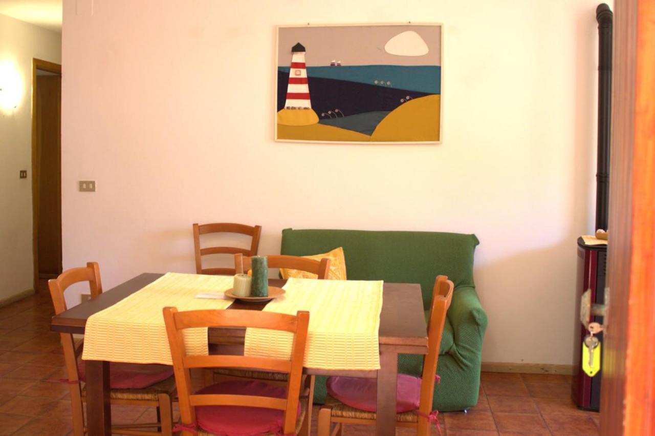 Casa Goletta Soggiorno Per 4 A 2 Minuti Dalla Spiaggia Iunq0334 カーラゴノネ エクステリア 写真
